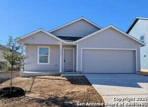 4618 Legacy Pt in Von Ormy, TX - Building Photo