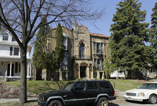 Moorish Mansion in Minneapolis, MN - Building Photo - Building Photo