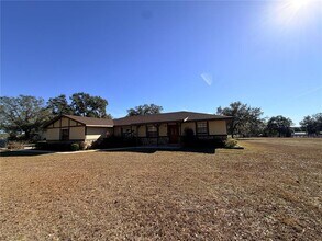 35324 Blanton Rd in Dade City, FL - Building Photo - Building Photo