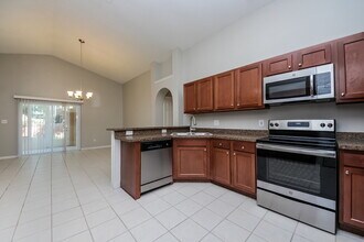 2631 Alamosa Pl in Lake Mary, FL - Foto de edificio - Building Photo