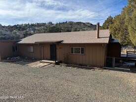 627 Pinion Pl in Prescott, AZ - Building Photo