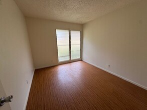 1226 Palekaiko St in Pearl City, HI - Building Photo - Building Photo