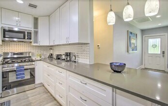 5215 Cosby St in Houston, TX - Foto de edificio - Building Photo