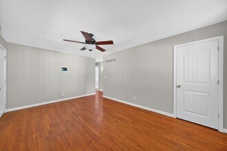 1226 Baron Ave in St. Louis, MO - Building Photo - Building Photo