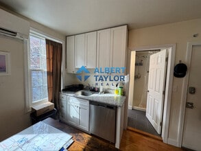 83 Bolton St, Unit 1 in Boston, MA - Building Photo - Building Photo