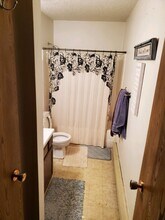 900 9th Ave SE in Valley City, ND - Building Photo - Building Photo