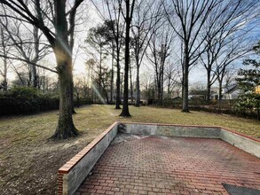 329 Fairfield Cir in Memphis, TN - Building Photo - Building Photo