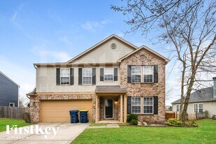 19528 Windwood Pkwy in Noblesville, IN - Building Photo