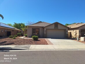 9205 W Lone Cactus Dr in Peoria, AZ - Building Photo - Building Photo
