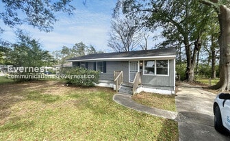 2724 Lee Ave SW in Birmingham, AL - Building Photo