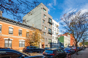 79 Clay St in Brooklyn, NY - Building Photo
