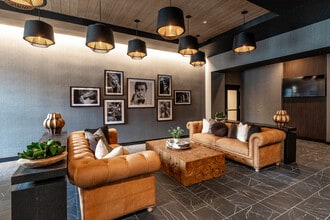 Tempo East Village in Des Moines, IA - Building Photo - Interior Photo