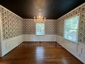 2814 Mirror Lake Dr in Fayetteville, NC - Building Photo - Building Photo