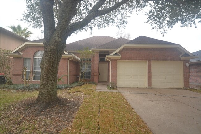 1622 Regal Blue Ct in Fresno, TX - Building Photo - Building Photo