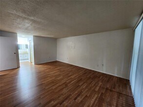 719 SW 75th St in Gainesville, FL - Building Photo - Building Photo