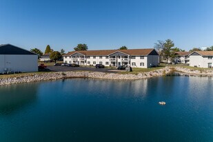 River Club in Evansville, IN - Building Photo
