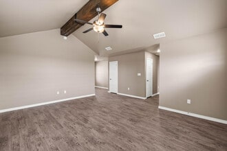 1106 3rd St in Abernathy, TX - Building Photo - Building Photo