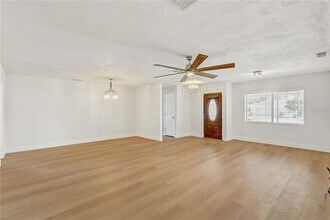 7012 Pin Cherry Ln in Port Richey, FL - Building Photo - Building Photo