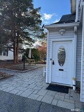 444 Prospect St in Torrington, CT - Building Photo - Building Photo