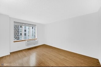 801 S Plymouth Ct in Chicago, IL - Foto de edificio - Building Photo