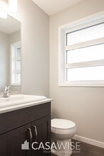 17230-1729A 9A Ave SW in Edmonton, AB - Building Photo - Building Photo