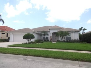 978 Chickadee Dr in Venice, FL - Building Photo - Building Photo