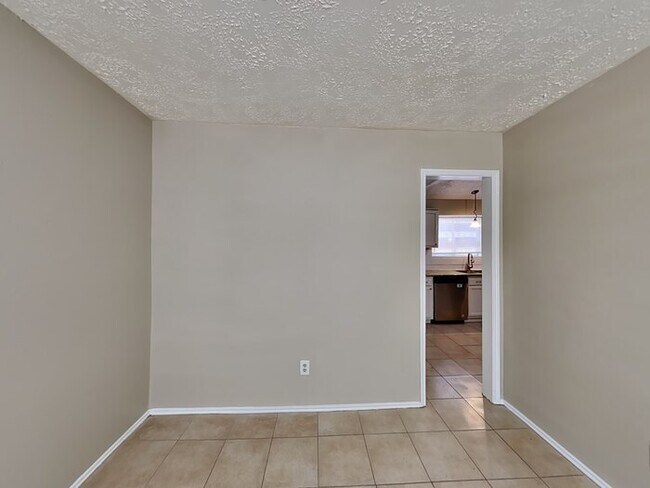 5927 Woodmancote Dr in Humble, TX - Building Photo - Building Photo