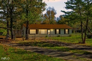 177 Barbeque Rd in Minden, LA - Building Photo