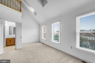 5974 Wescott Hills Way in Alexandria, VA - Building Photo - Building Photo