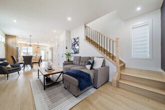 9539-9150 150 St NW in Edmonton, AB - Building Photo - Building Photo