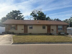 3620 Hartford St N in St. Petersburg, FL - Building Photo