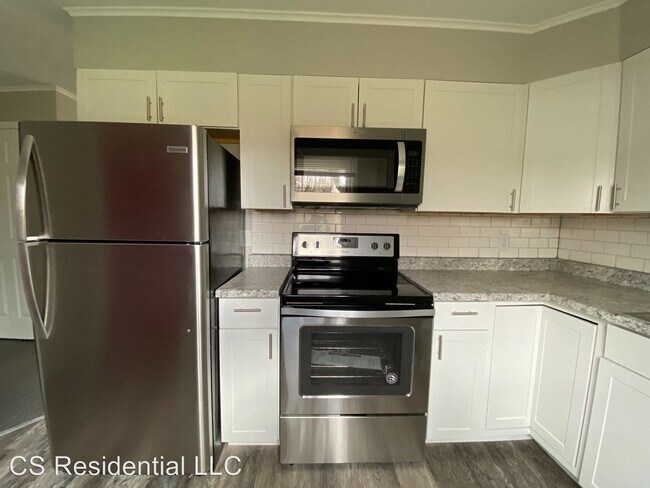 127 E 35th St in Davenport, IA - Building Photo - Building Photo