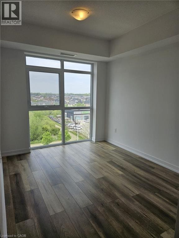 property at 470 DUNDAS EAST St
