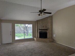 7210 Thicket Trail Dr in Humble, TX - Building Photo - Building Photo