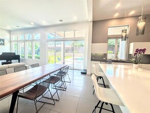 460 Hidden Valley Dr in Coppell, TX - Building Photo - Building Photo