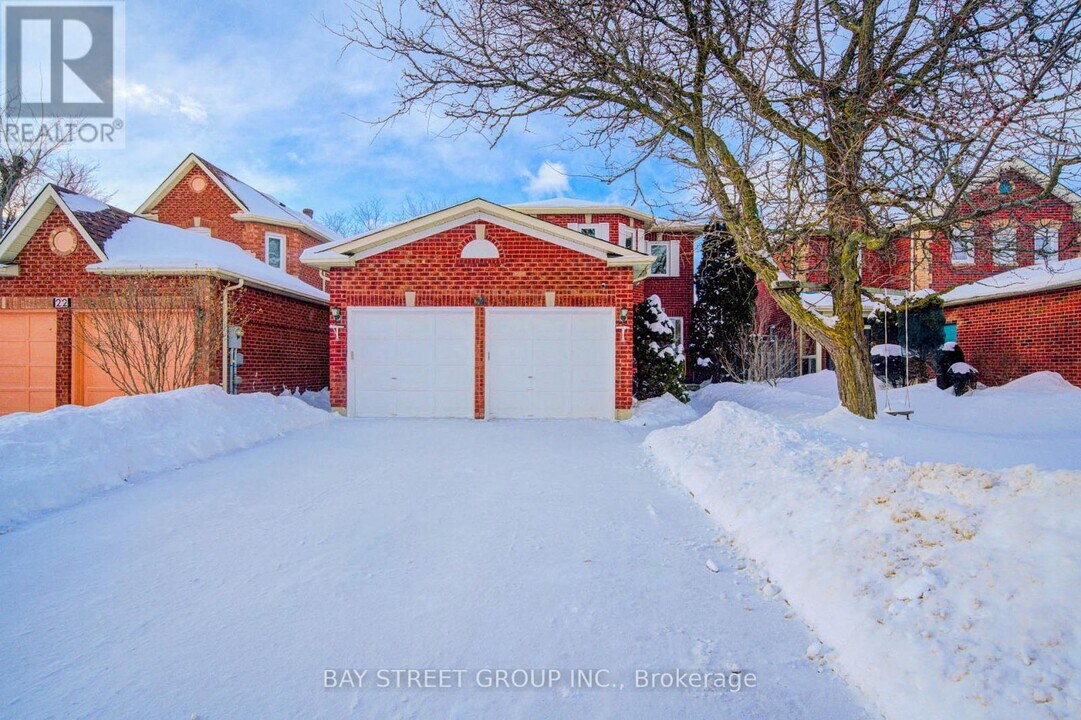 24 Militia Trail in Markham, ON - Building Photo