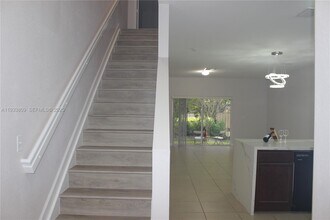 3558 NW 29th Ct in Lauderdale Lakes, FL - Building Photo - Building Photo