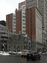 Le Château Nasso in Montréal, QC - Building Photo - Building Photo