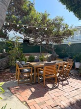 53 11th Ct in Hermosa Beach, CA - Building Photo - Building Photo
