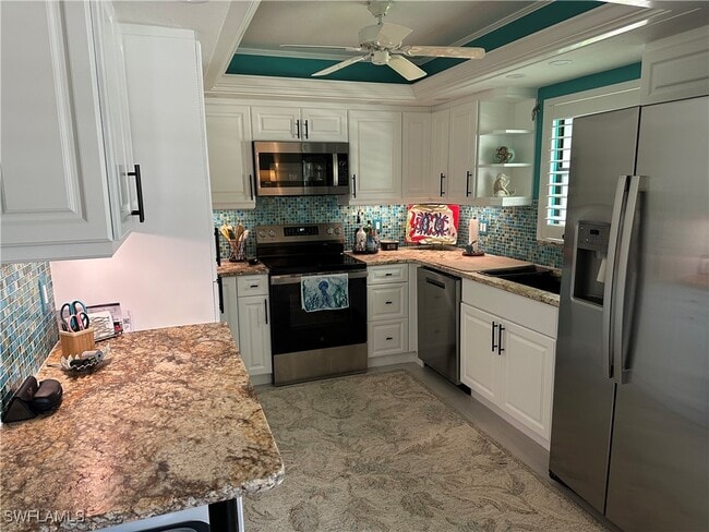 1071 8th St S in Naples, FL - Building Photo - Building Photo