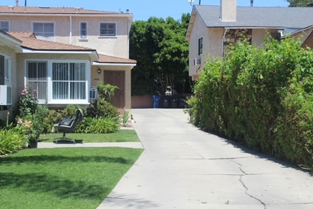 14435 Califa St, Unit 14435 in Van Nuys, CA - Foto de edificio - Building Photo
