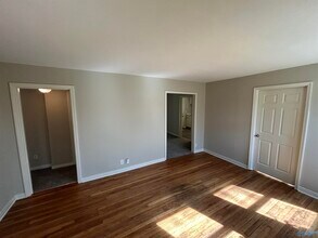 802 Crestline Rd NW in Huntsville, AL - Building Photo - Building Photo