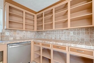 13623 Fernhill Dr in Sugar Land, TX - Building Photo - Building Photo