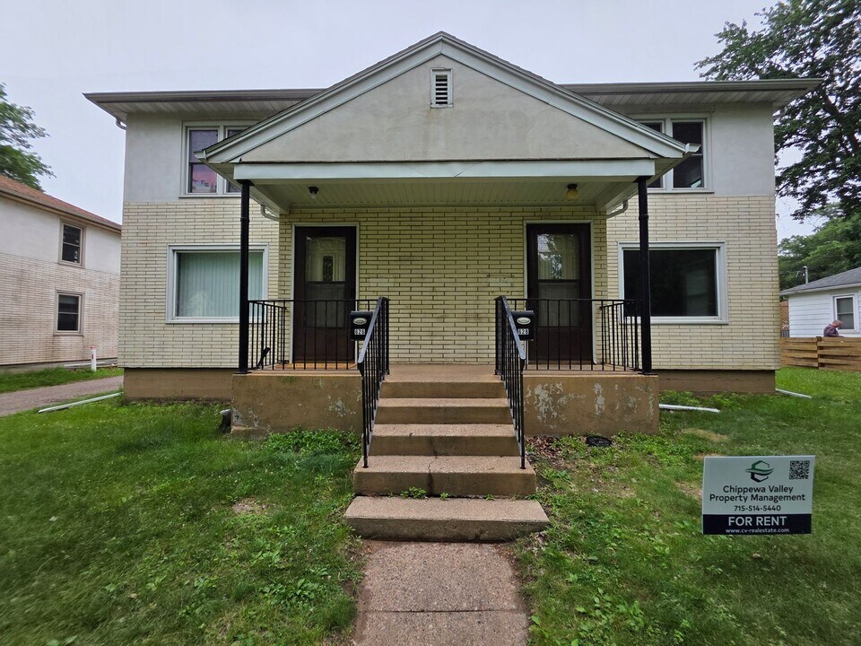 626-628 Ripley Ave in Eau Claire, WI - Building Photo