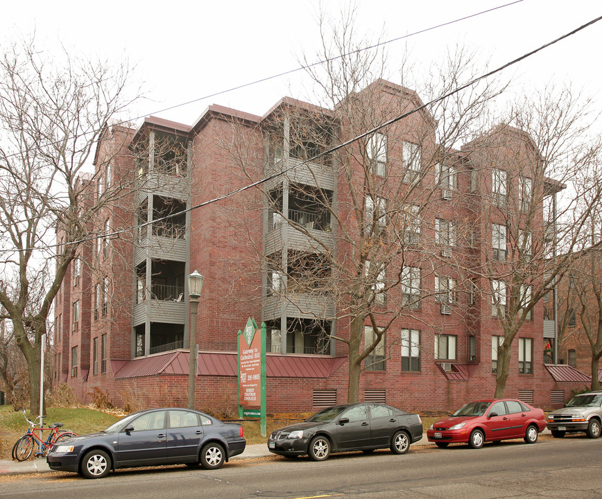 Summit Place in St. Paul, MN - Foto de edificio