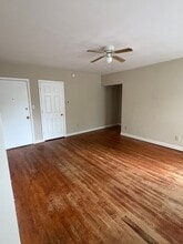 562 Edmund Ave W in St. Paul, MN - Building Photo - Building Photo