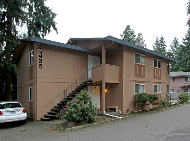 Tall Firs in Redmond, WA - Building Photo - Building Photo