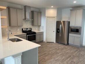 12721 Oxford Gate Dr in Houston, TX - Building Photo - Building Photo