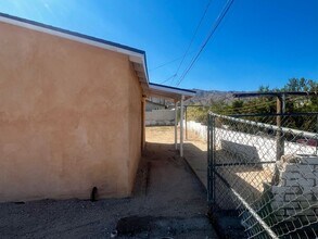 6568 Oasis Ave in Twentynine Palms, CA - Building Photo - Building Photo