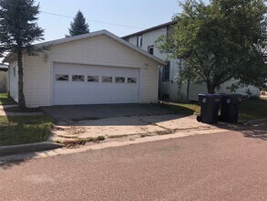 200 S Pacific St in Spencer, WI - Building Photo - Building Photo
